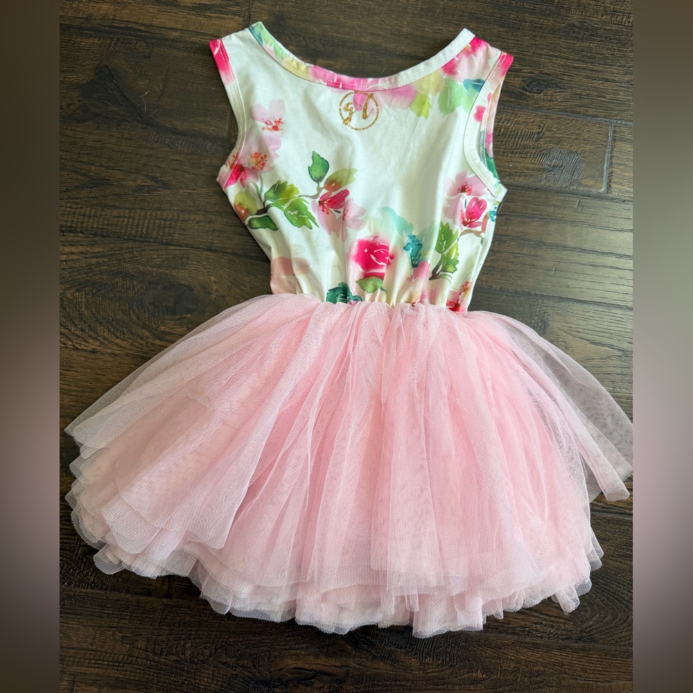 Two Dress - Picture 3 of 3